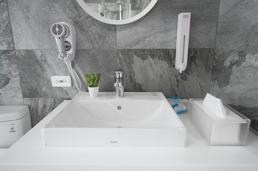 Ox Suites Гаосюн Екстер'єр фото